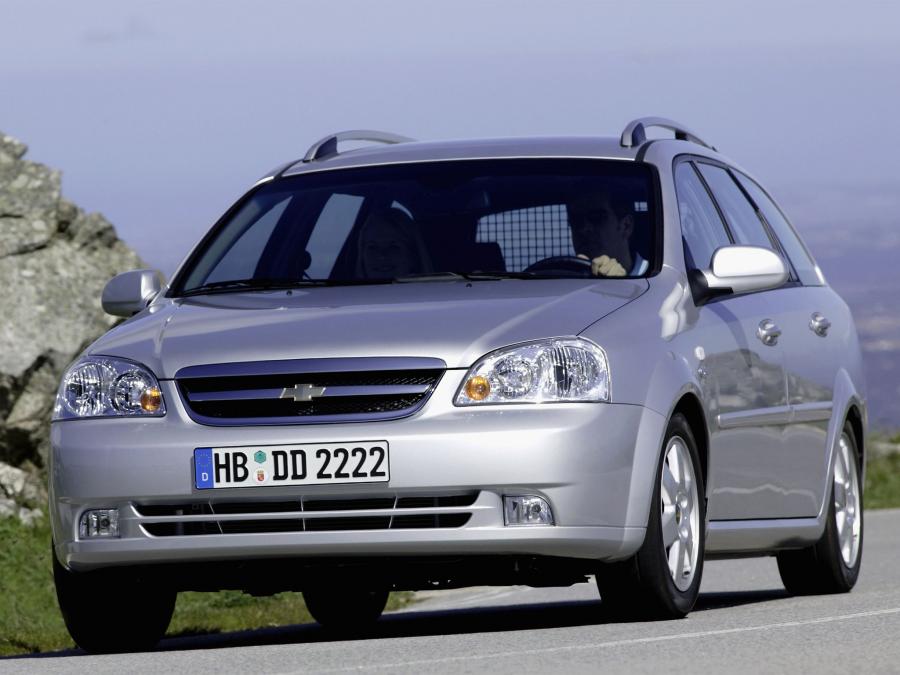  Chevrolet Nubira Station Wagon 2004 года  (фото 5 из 16)